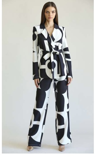 TRAJE LETRAS CON CINTO