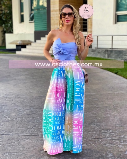 BLUSA STRAPLE CON MOÑO AL FRENTE